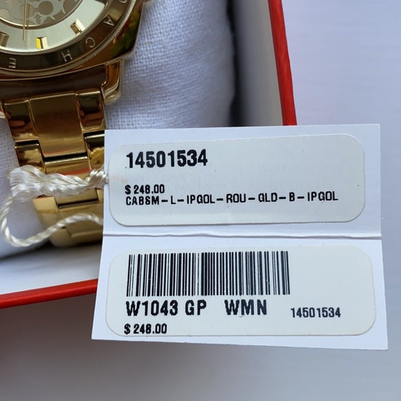 Coach Watch - Picture 3 of 3